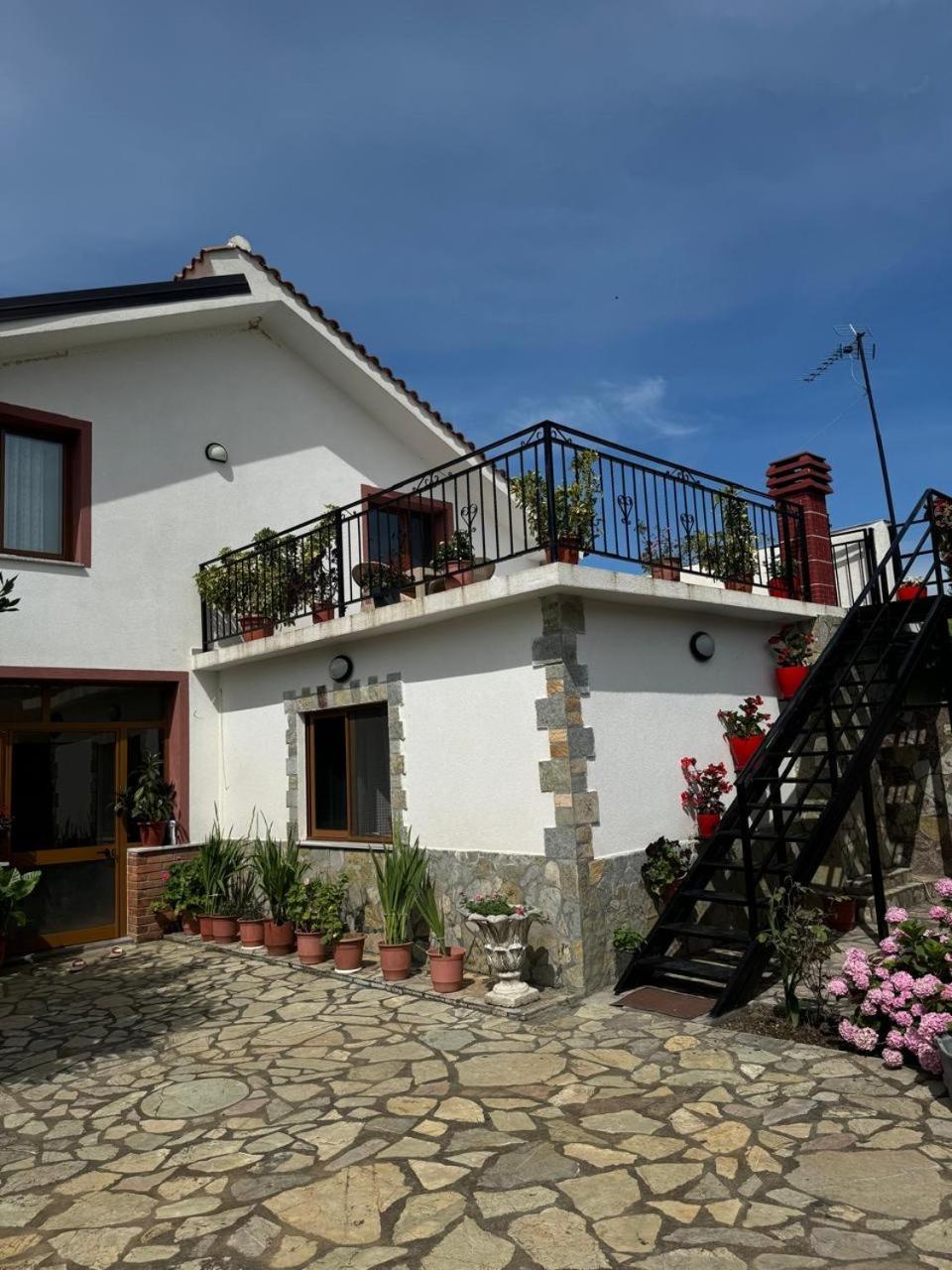 Villa Zefi Rrenc Papaj Екстер'єр фото