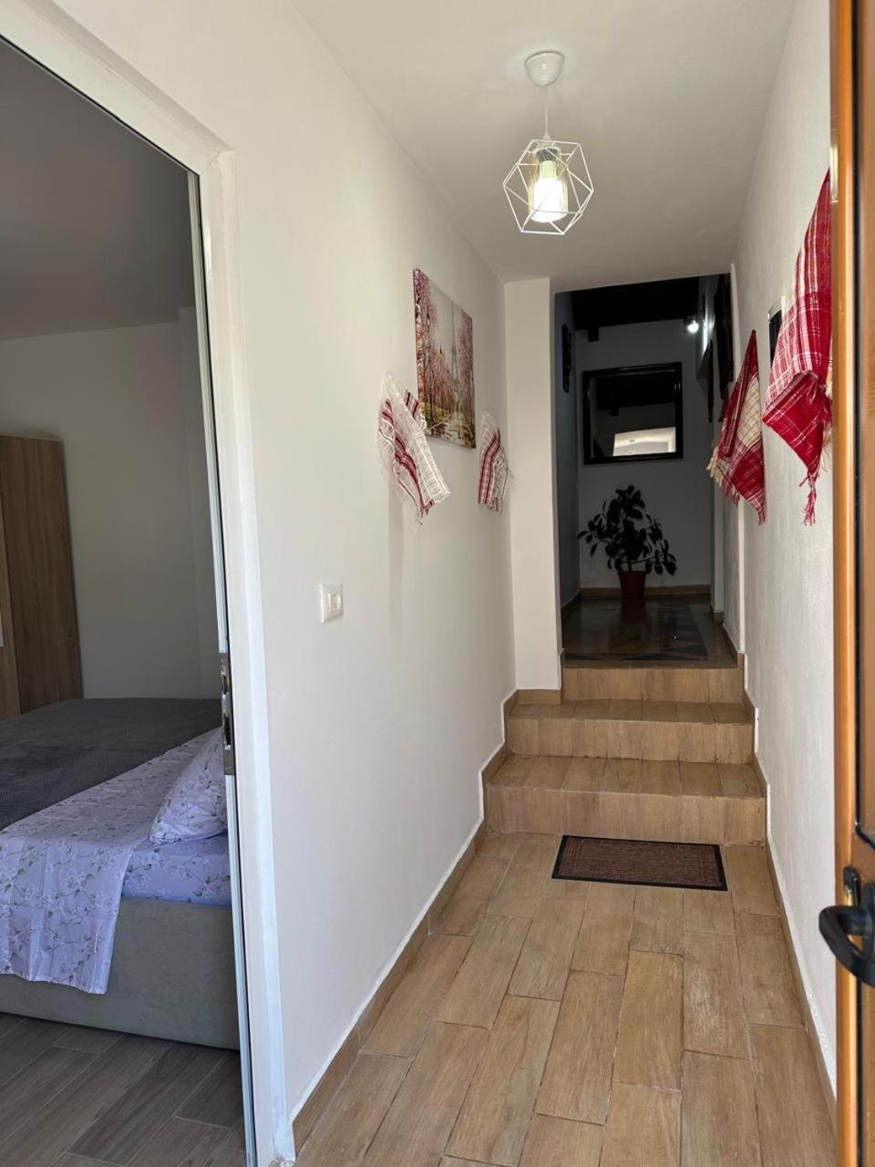 Villa Zefi Rrenc Papaj Екстер'єр фото